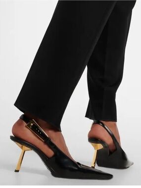 Lee Slingback Pumps in Glazed Leather Sz
39.5